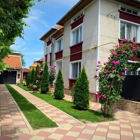 Guest house Casa Mary *